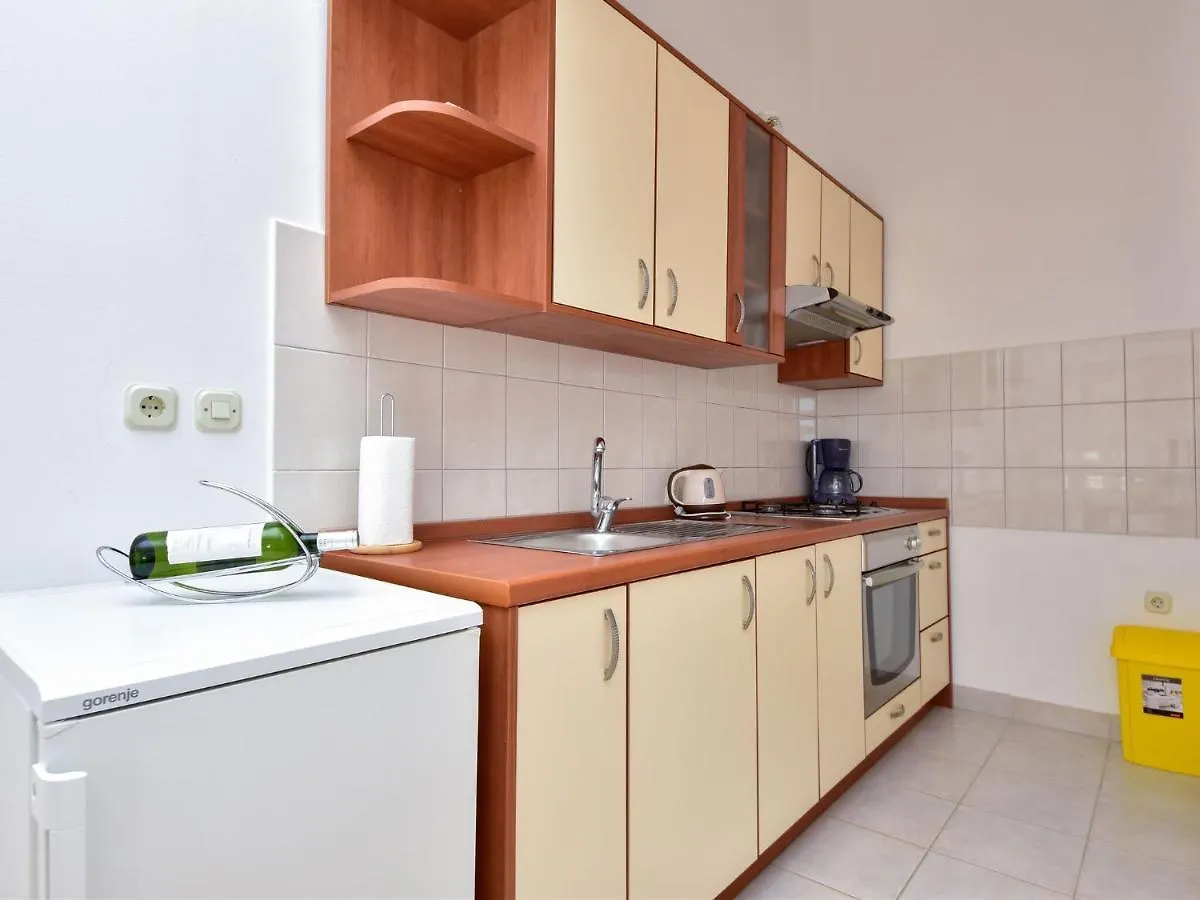 Cozy Holiday Home In Krusevo With Garden