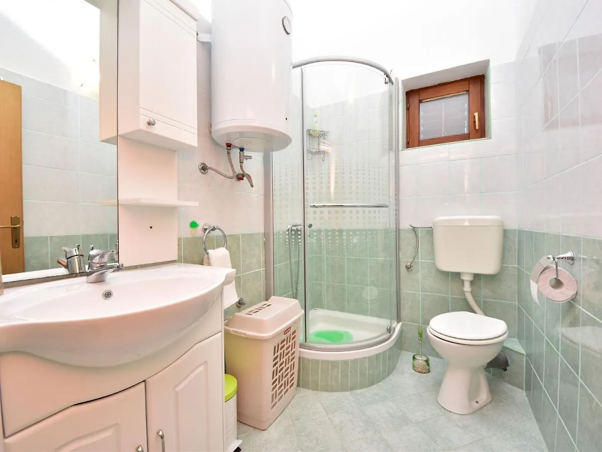 Cozy Holiday Home In Krusevo With Garden