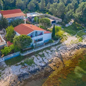 Dom Giricic Apartmán